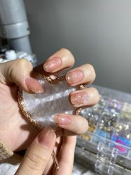 -瞧·享轻奢美甲美睫