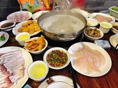 -正能量脆肉鲩火锅