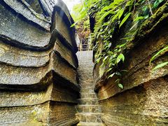 -梭布垭石林景区