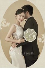 -雪中彩影婚纱摄影·微光艺术中心