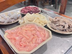 -九尺赵老四鲜鹅肠火锅