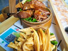 -瓜西西重庆火锅(花溪店)