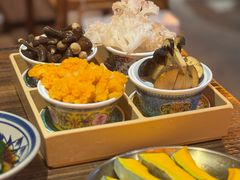 -旧街市鲜货老火锅(大光路店)