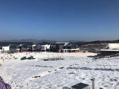 -鳌山滑雪度假区