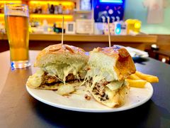 -瑞食酒馆 La Taverne Suisse
