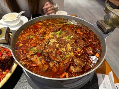 水煮牛肉-万重锦·人文川菜馆(骡马市店)