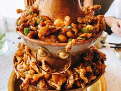 霸王双美蛙锅-老佛爷铜炉蛙锅(挂绿店)