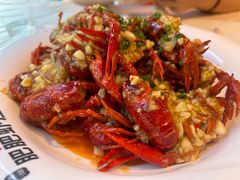 -肥肥虾庄·金牌油焖大虾(首义路店)