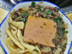 -石灰市毛记烧鸡公(解放碑店)