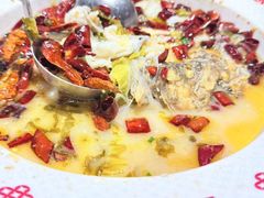 -禄鼎记·排队俩小时都要吃的酸菜鱼(石牌桥店)