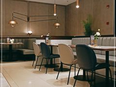 大堂-必胜客(漕宝路店)