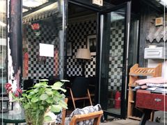 -脚下咖啡·CHILL酒馆(灵光东巷店)