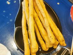 小油条-马路边边 传媒大学店
