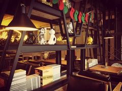 -奇醜的猴子咖啡(财信广场店)
