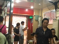 等位区-潘国仙耳光馄饨(黄家阙路店)