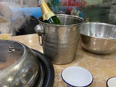 -海大大蒸汽海鲜餐厅·粤菜·特色小炒(欢乐颂店)