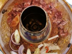 -毛辣果·贵州红酸汤牛肉火锅(西单店)