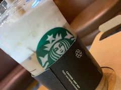 大溪地风情绵云冷萃-星巴克臻选(济南万达店)