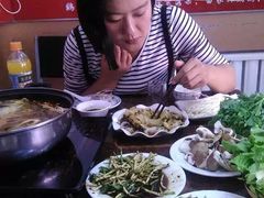 -弘烨 贵州酸汤 鱼火锅(东财店)