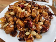 宫保鸡丁-南磨房食府(燕莎奥特莱斯购物中心店)