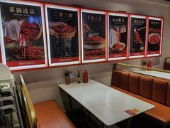 -阿瓦山寨·湘菜现炒·剁椒鱼头王(咸阳总店)
