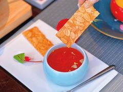 -江上荟·创意中国菜(绿地缤纷城店)
