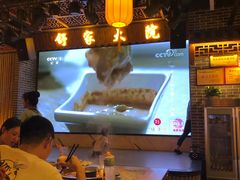 -舒家大院重庆老火锅(纪念塔店)