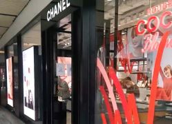 -Chanel