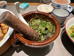 -山涧肴·湘味家肴(松岗满纷天地店)