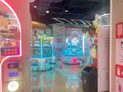 -多奇妙乐园·淘气堡·电玩·抓娃娃(海口吾悦店)