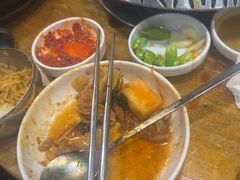 -喇喇排骨火锅·传统韩式脊骨汤(望京西园总店)
