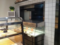 面包甜点陈列柜-麦乐坊(西较场口店)