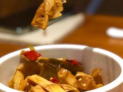 -渝是乎酸菜鱼(龙旗购物中心店)