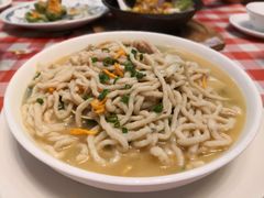 鸡汤手工鱼面-龙桥私厨·姜花菊花过桥鱼·顺德菜(容桂店)