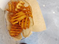 -必胜客(港悦广场店)