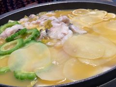 -山城外·非遗酸菜鱼(蜀都万达店)