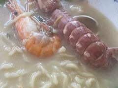 -霆记海鲜·只为这碗面(滨江店)