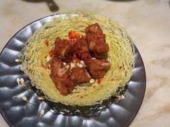 -佬麻雀·新湘菜(东方宝泰店)