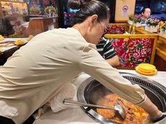 -靠山屯东北铁锅炖(东北菜，古美西路店)