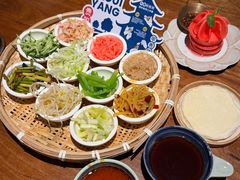 -包整·丝娃娃(甲秀楼景观店)
