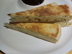 地锅馍-小小河边鱼(天润城店)