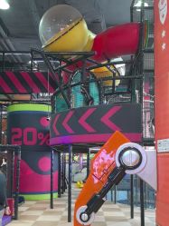 -欧酷世界动力星球(王府井奥莱UP TOWN店)