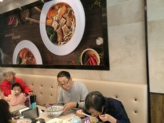-康师傅私房牛肉面(马泉营奥莱店)