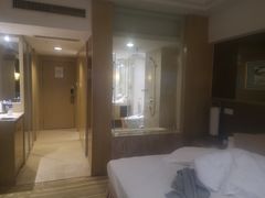 -南京双门楼宾馆(盐仓桥地铁站阅江楼店)