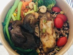-轻素Chic Salad·轻食(万松园店)