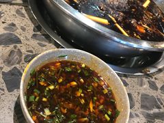 -肖肖酸萝卜鱼火锅(总店)