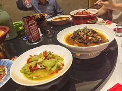 -洪星渔庄临平菜(星万里店)