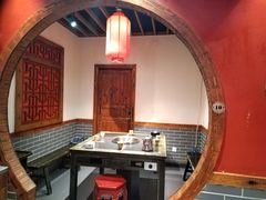-宽板凳老灶火锅(台湾街店)