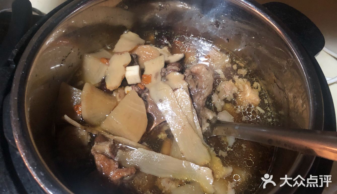 加料版萝卜牛尾汤