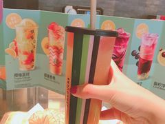 -星巴克臻选(周浦万达店)
